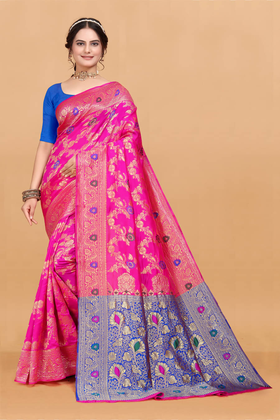 KIVERA Silk Blend Woven Design Banarasi saree With Unstitched Blouse Piece ( Rani ) KIVERA Silk Blend Woven Design Banarasi saree With Unstitched Blouse Piece ( Rani )