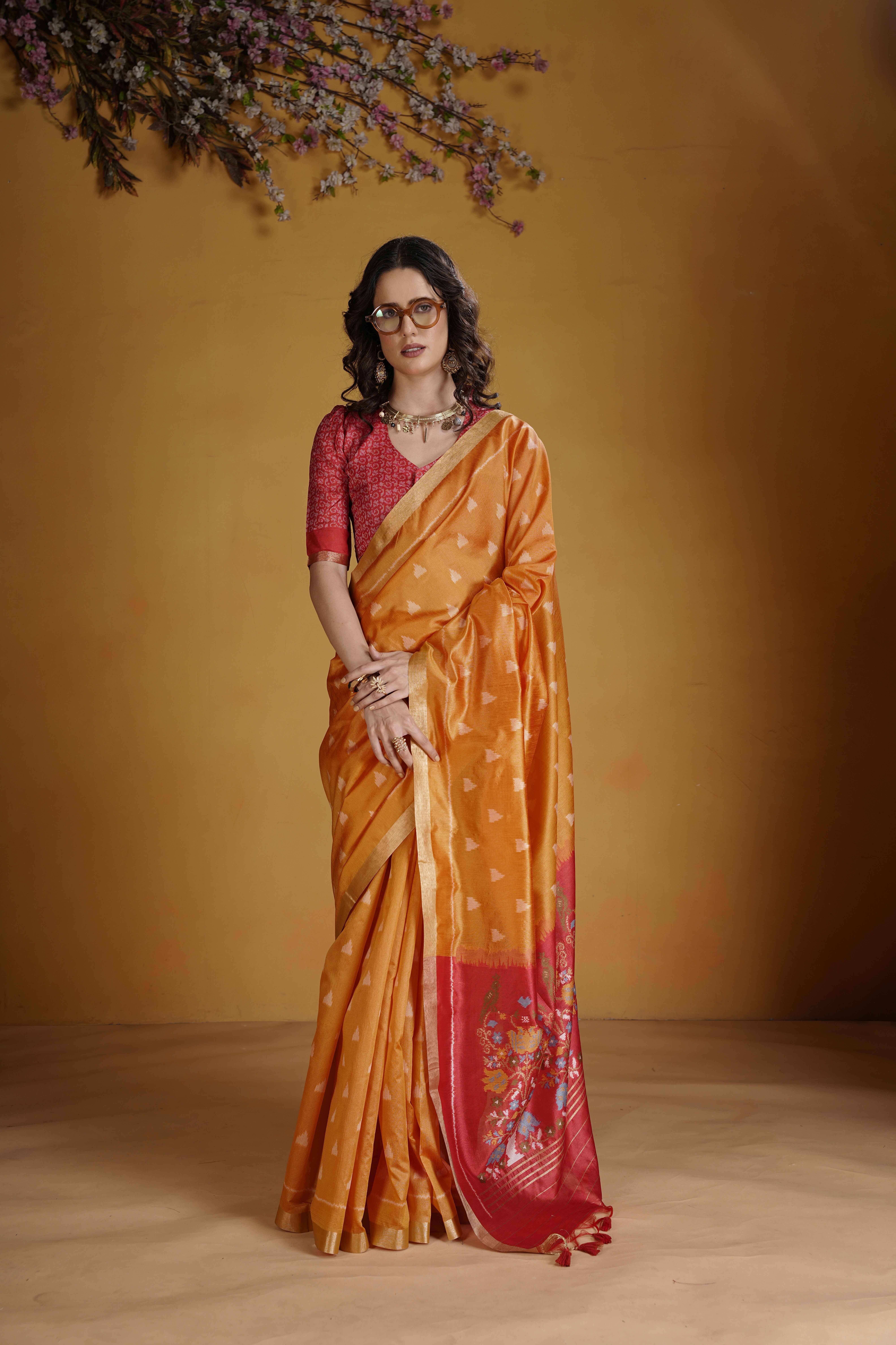 dravya womens Jacquard Woven Banarasi saree With Unstitched Blouse Piece ( Multicolor ) dravya womens Jacquard Woven Banarasi saree With Unstitched Blouse Piece ( Multicolor )