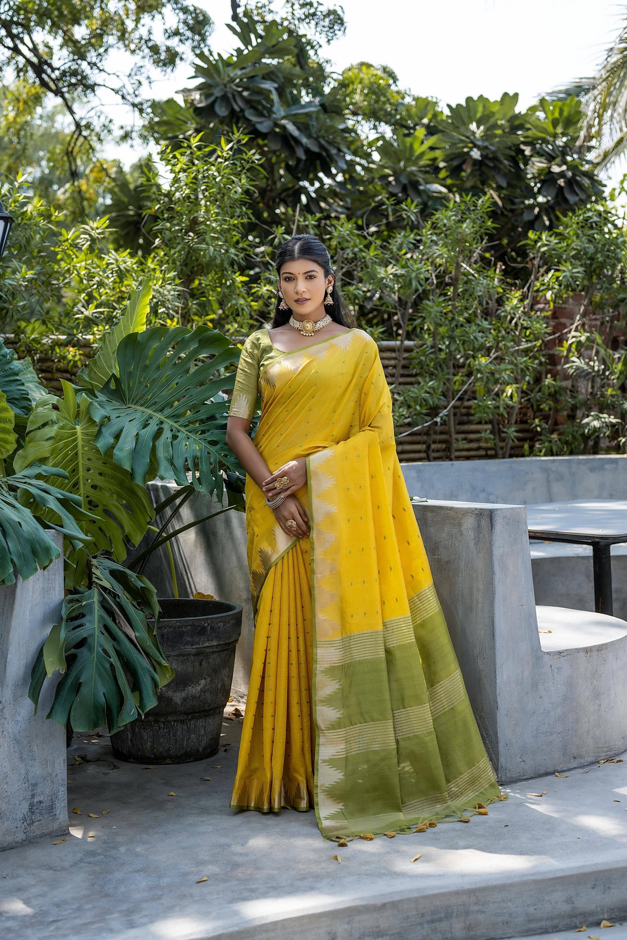 dravya womens Jacquard Woven Banarasi saree With Unstitched Blouse Piece ( Yellow ) dravya womens Jacquard Woven Banarasi saree With Unstitched Blouse Piece ( Yellow )