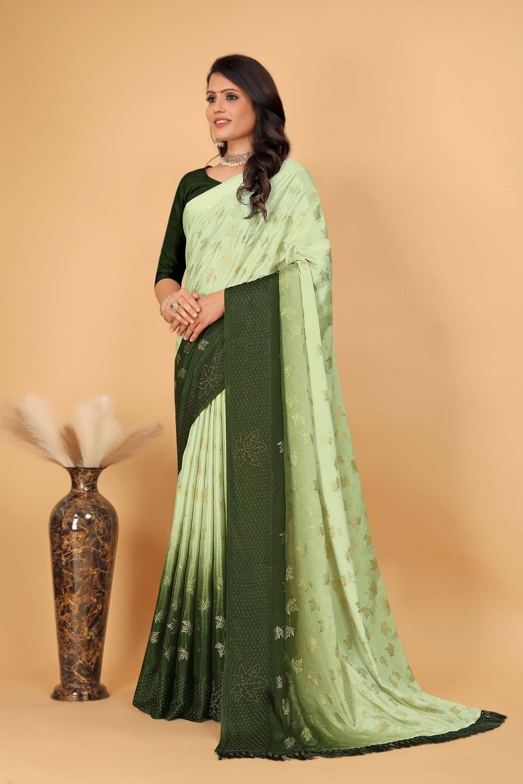 Pionex Chiffon Printed Bhagalpuri Saree With Unstitched Blouse Piece ( Green ) Pionex Chiffon Printed Bhagalpuri Saree With Unstitched Blouse Piece ( Green )
