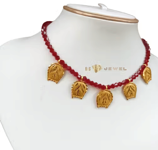     			BS JEWEL Golden Copper Necklace ( Pack of 1 )