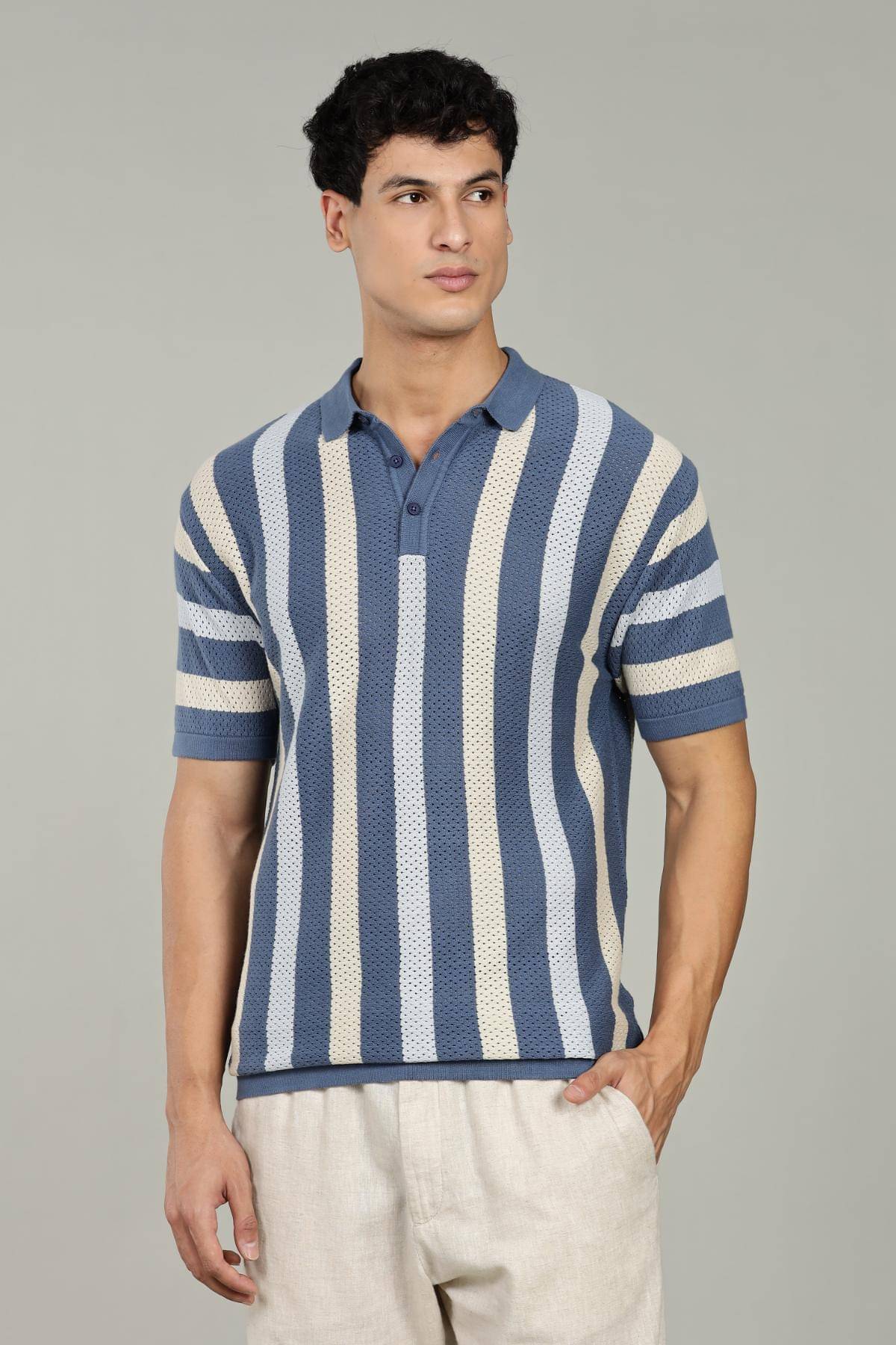 COLOR HUNT Men 100% Cotton Regular Fit Striped T-Shirt ( Blue ) COLOR HUNT Men 100% Cotton Regular Fit Striped T-Shirt ( Blue )