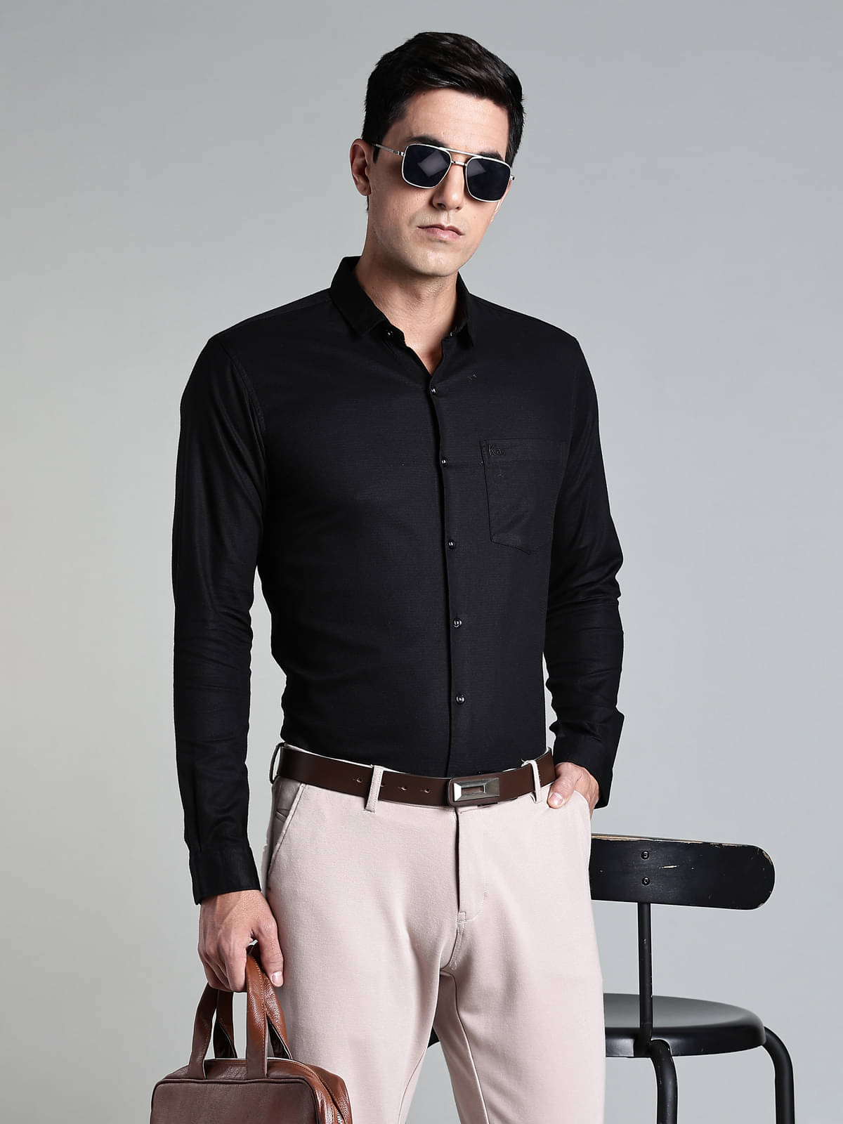 Kuons Avenue Cotton Regular Fit Full Sleeves Men's Formal Shirt - Black ( Pack of 1 ) Kuons Avenue Cotton Regular Fit Full Sleeves Men's Formal Shirt - Black ( Pack of 1 )