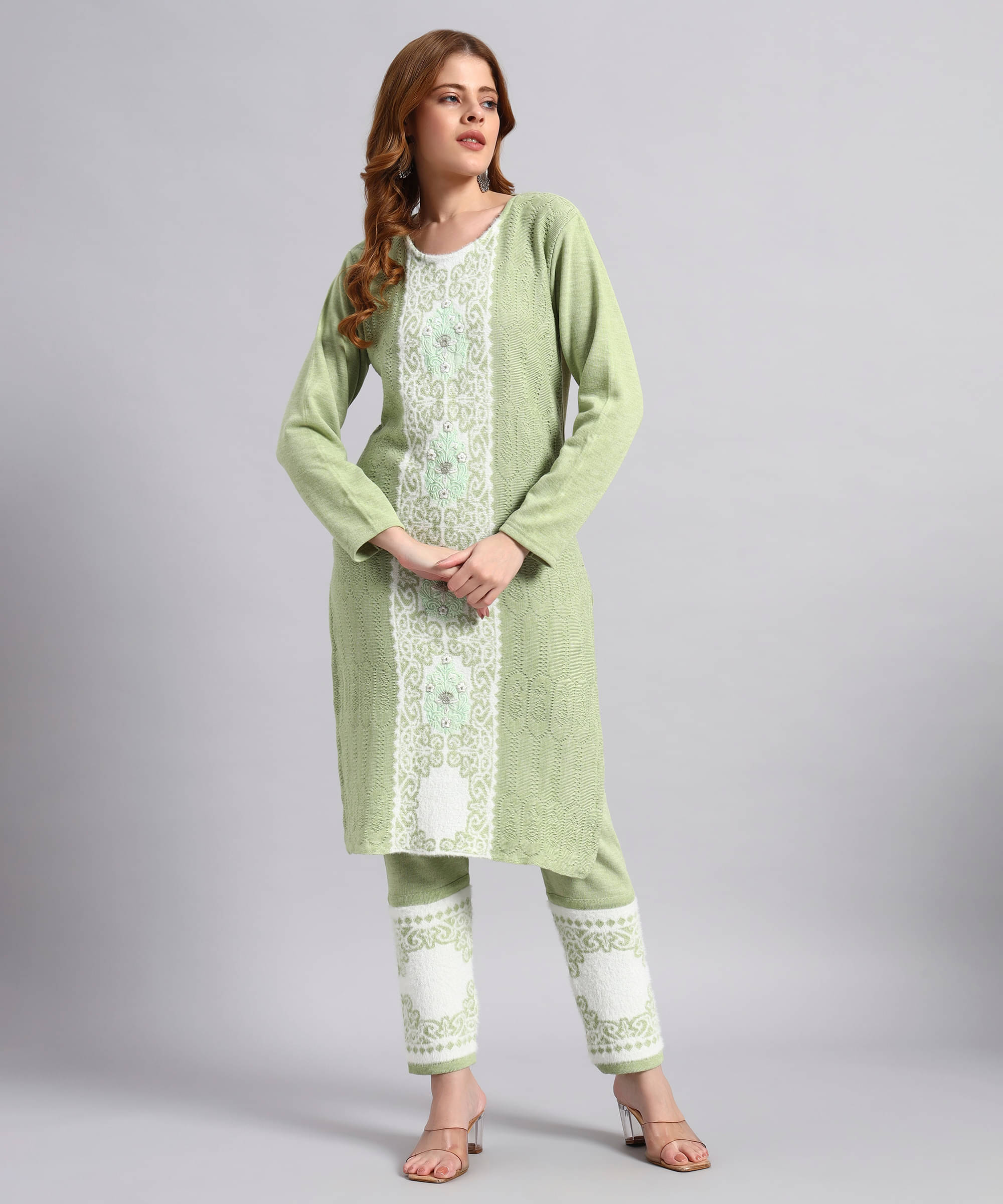 DUCOHIVE Women Woollen Self Design Straight Kurti With Palazzo ( Green ) DUCOHIVE Women Woollen Self Design Straight Kurti With Palazzo ( Green )