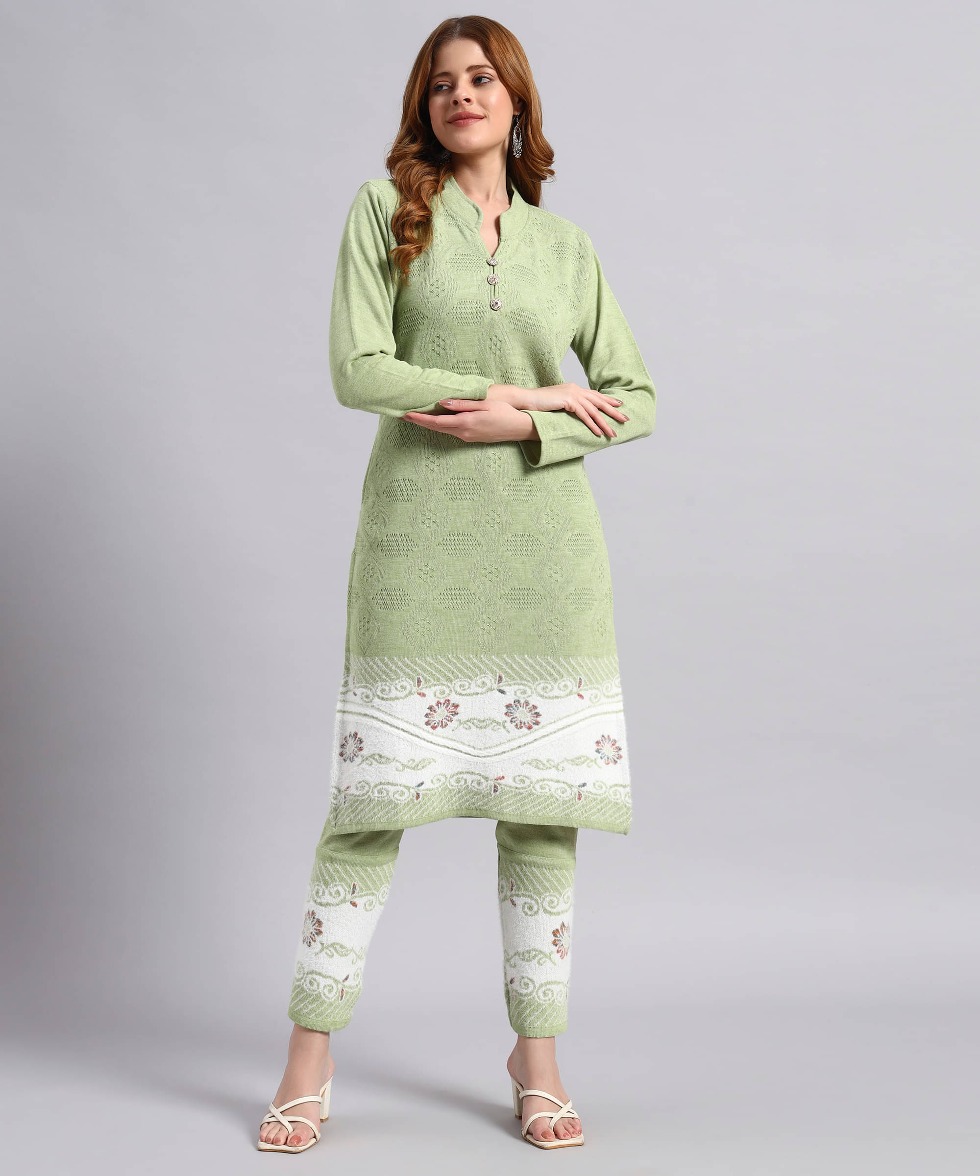 DUCOHIVE Women Woollen Self Design Straight Kurti With Palazzo ( Green ) DUCOHIVE Women Woollen Self Design Straight Kurti With Palazzo ( Green )