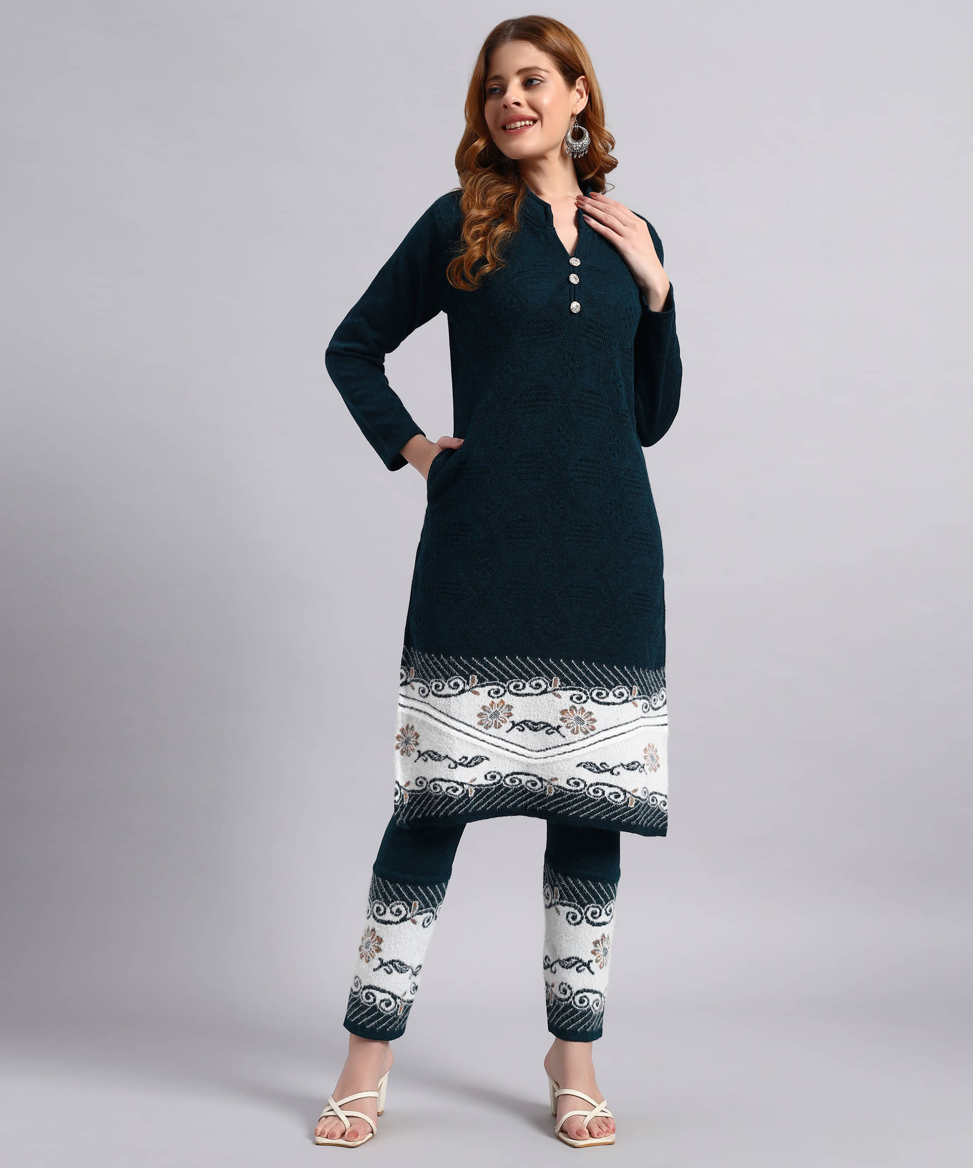 DUCOHIVE Women Woollen Self Design Straight Kurti With Palazzo ( Blue ) DUCOHIVE Women Woollen Self Design Straight Kurti With Palazzo ( Blue )