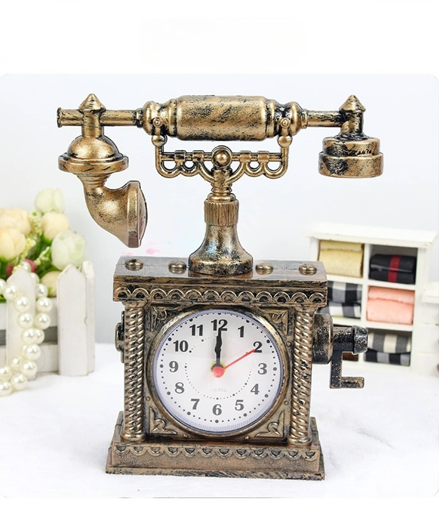 Dealseven Fashion Analog Alarm Clock - Pack of 1 Dealseven Fashion Analog Alarm Clock - Pack of 1