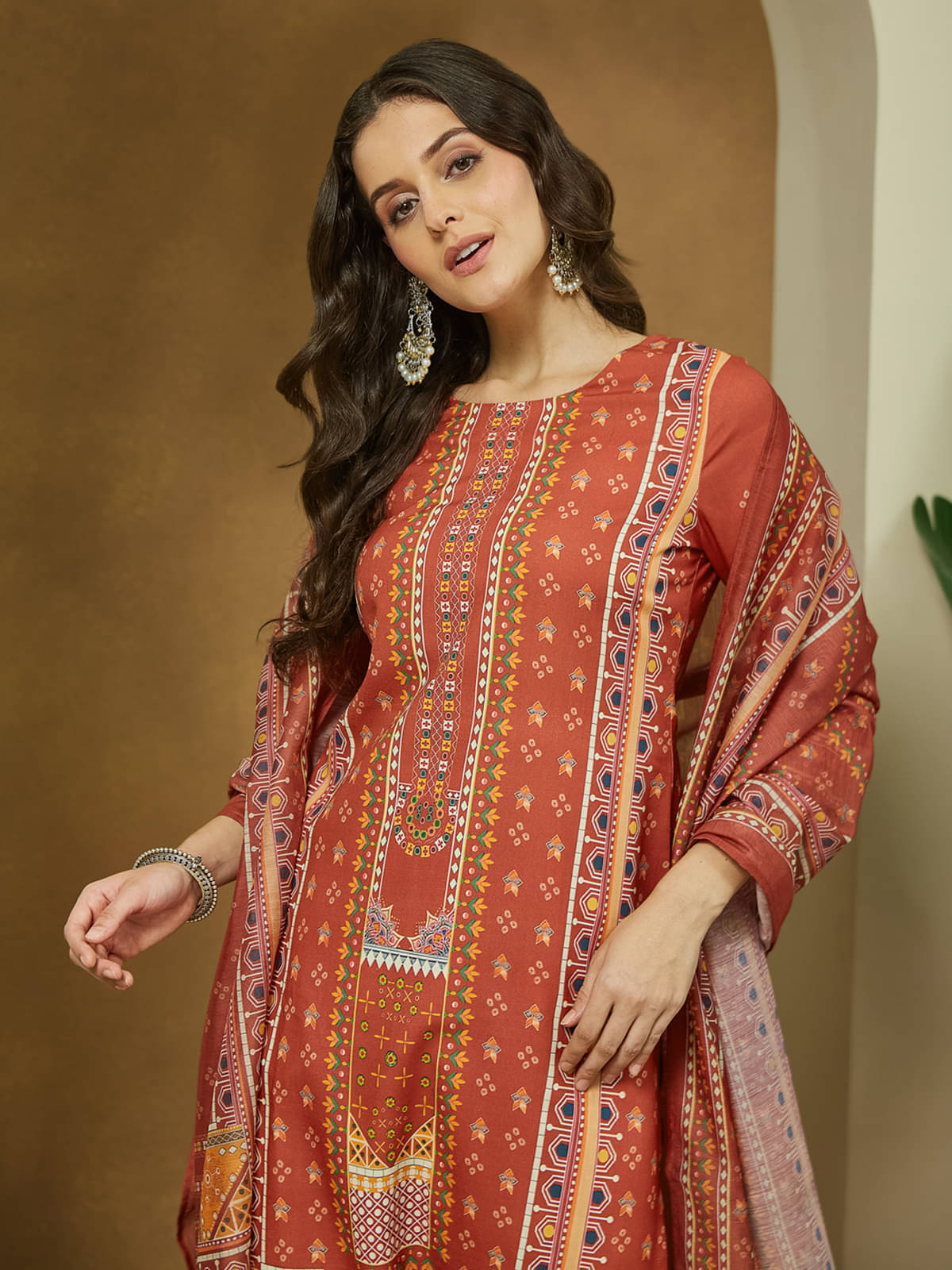 Janasya Women Cotton Blend Printed Straight Kurti With Pants ( Rust ) Janasya Women Cotton Blend Printed Straight Kurti With Pants ( Rust )