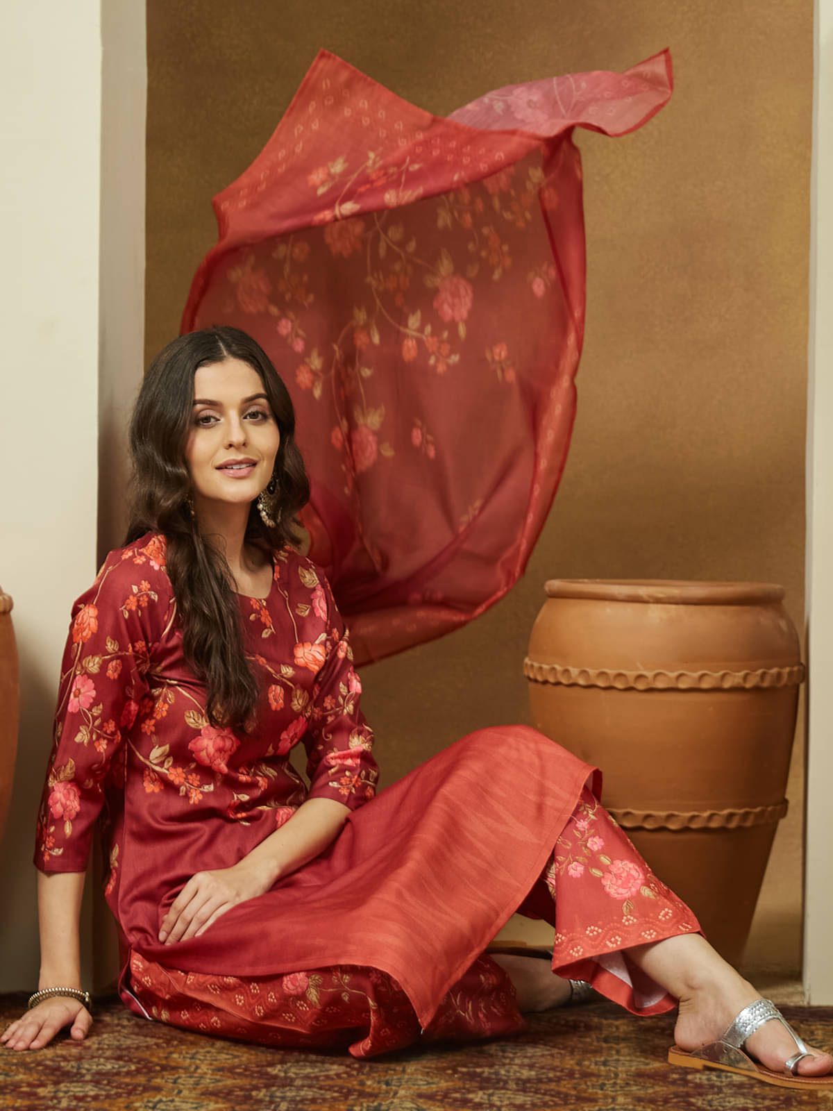 Janasya Women Cotton Blend Printed Straight Kurti With Pants ( Rust ) Janasya Women Cotton Blend Printed Straight Kurti With Pants ( Rust )