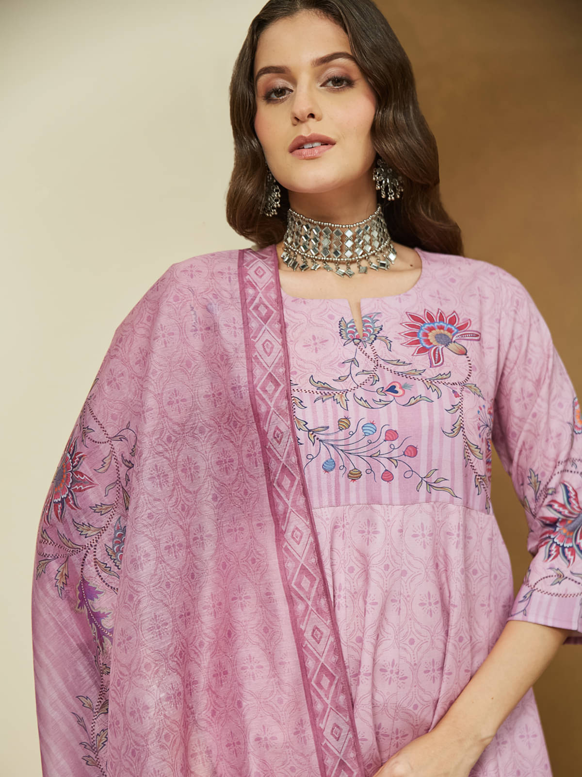 Janasya Women Cotton Blend Printed Anarkali Kurti With Pants ( Lavender ) Janasya Women Cotton Blend Printed Anarkali Kurti With Pants ( Lavender )