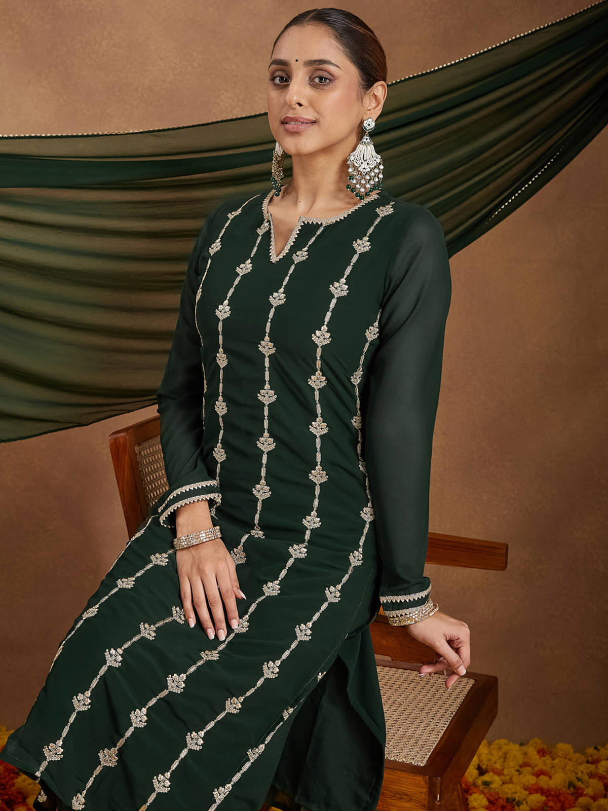 Janasya Women Georgette Embroidered Straight Kurti With Pants ( Green ) Janasya Women Georgette Embroidered Straight Kurti With Pants ( Green )