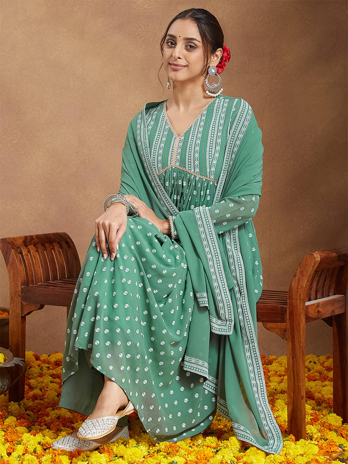 Janasya Women Georgette Printed A-line Kurti With Pants ( Green ) Janasya Women Georgette Printed A-line Kurti With Pants ( Green )