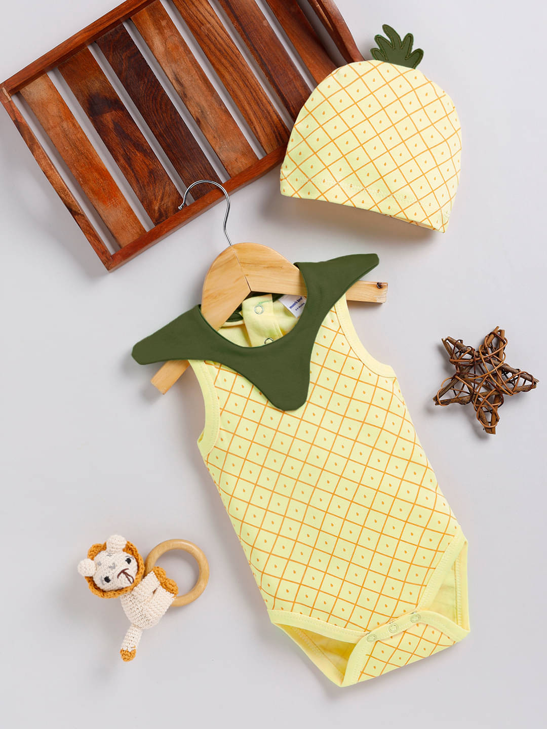     			Mom's Love Pack of 1 Baby Boys Cotton Bodysuit ( Yellow )