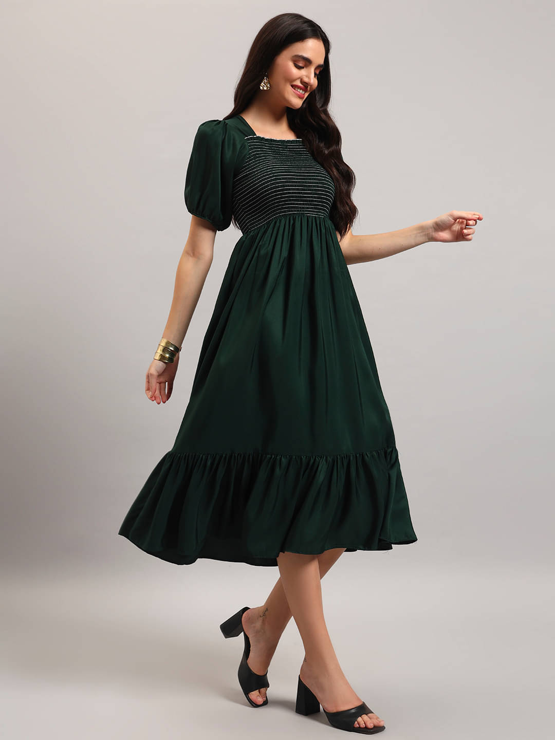 RAIYANI FASHION Women Crepe Solid Fit & Flare Dress ( Green ) RAIYANI FASHION Women Crepe Solid Fit & Flare Dress ( Green )
