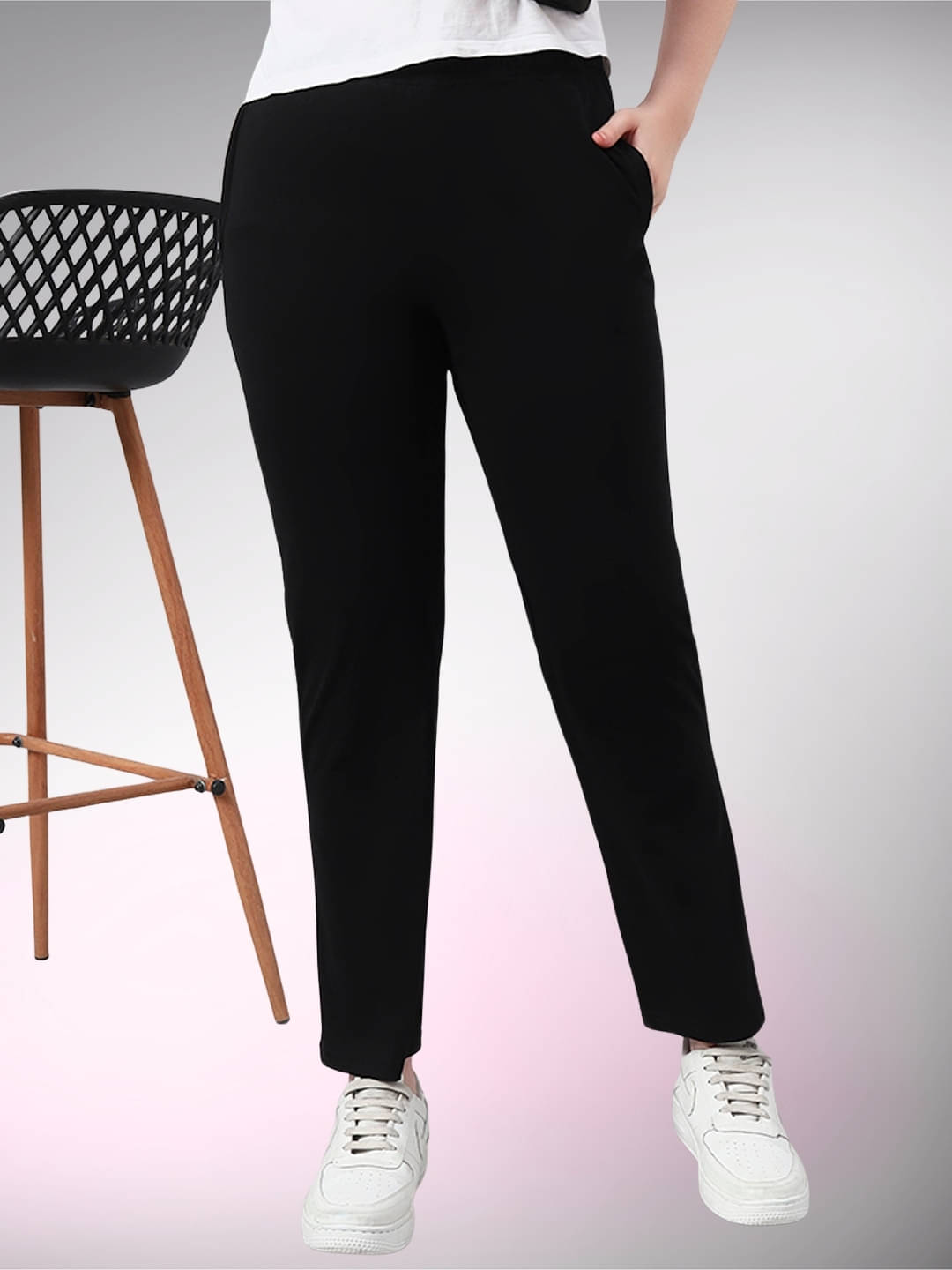     			SWEETTOUCHMJO Women Cotton Blend Casual Trousers ( Black )