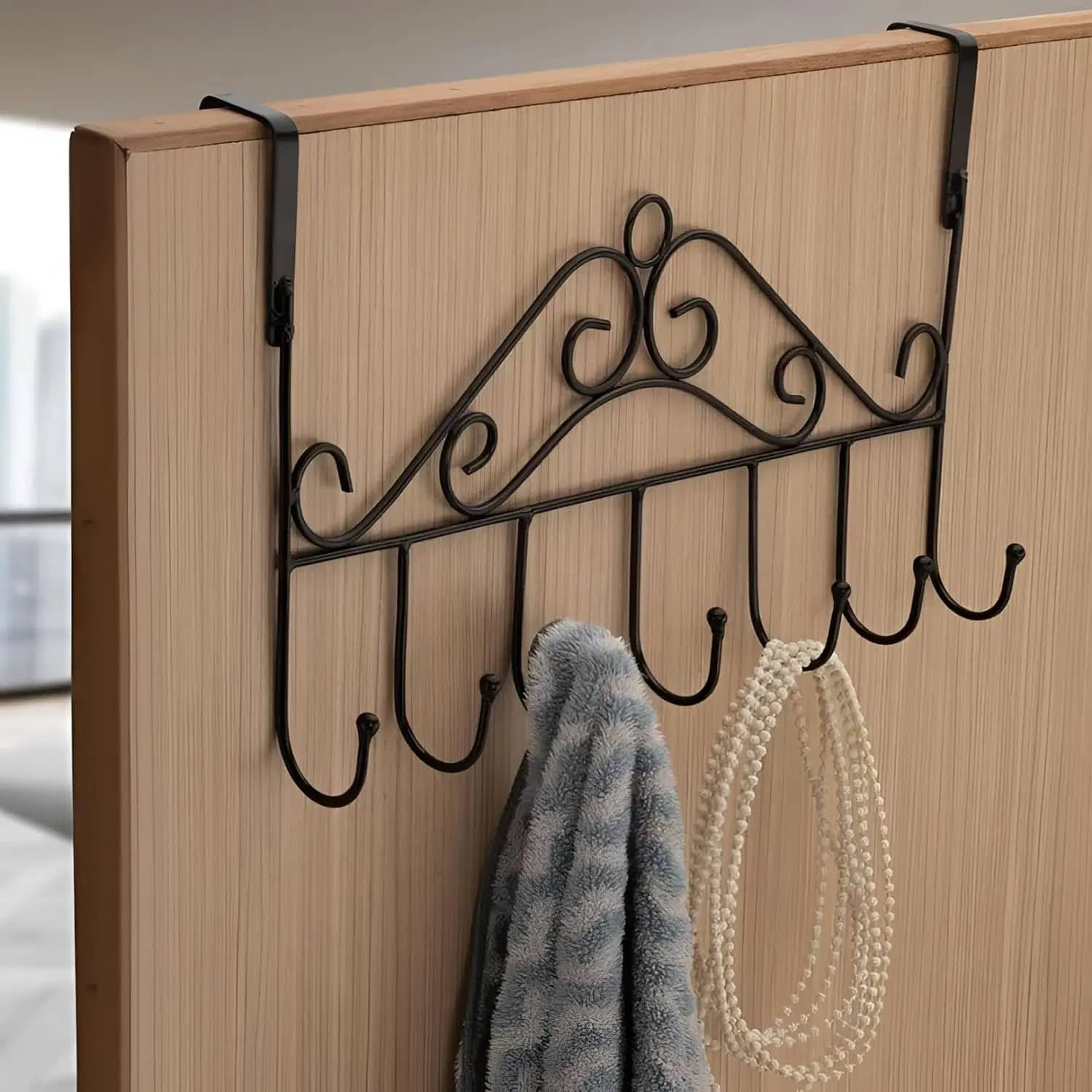    			THRIFTKART - Over The Door Hook Rack – Heavy Duty 7 Hook Hanger for Clothes, Towels, Bags, Coats – Metal Organizer for Bedroom, Bathroom & Entryway (Hook Hanger - B)