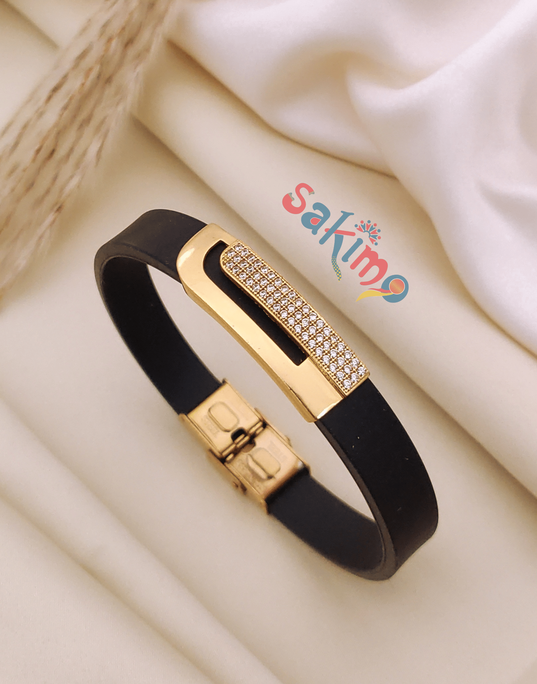 sakimo Black Bracelet ( Pack of 1 ) sakimo Black Bracelet ( Pack of 1 )