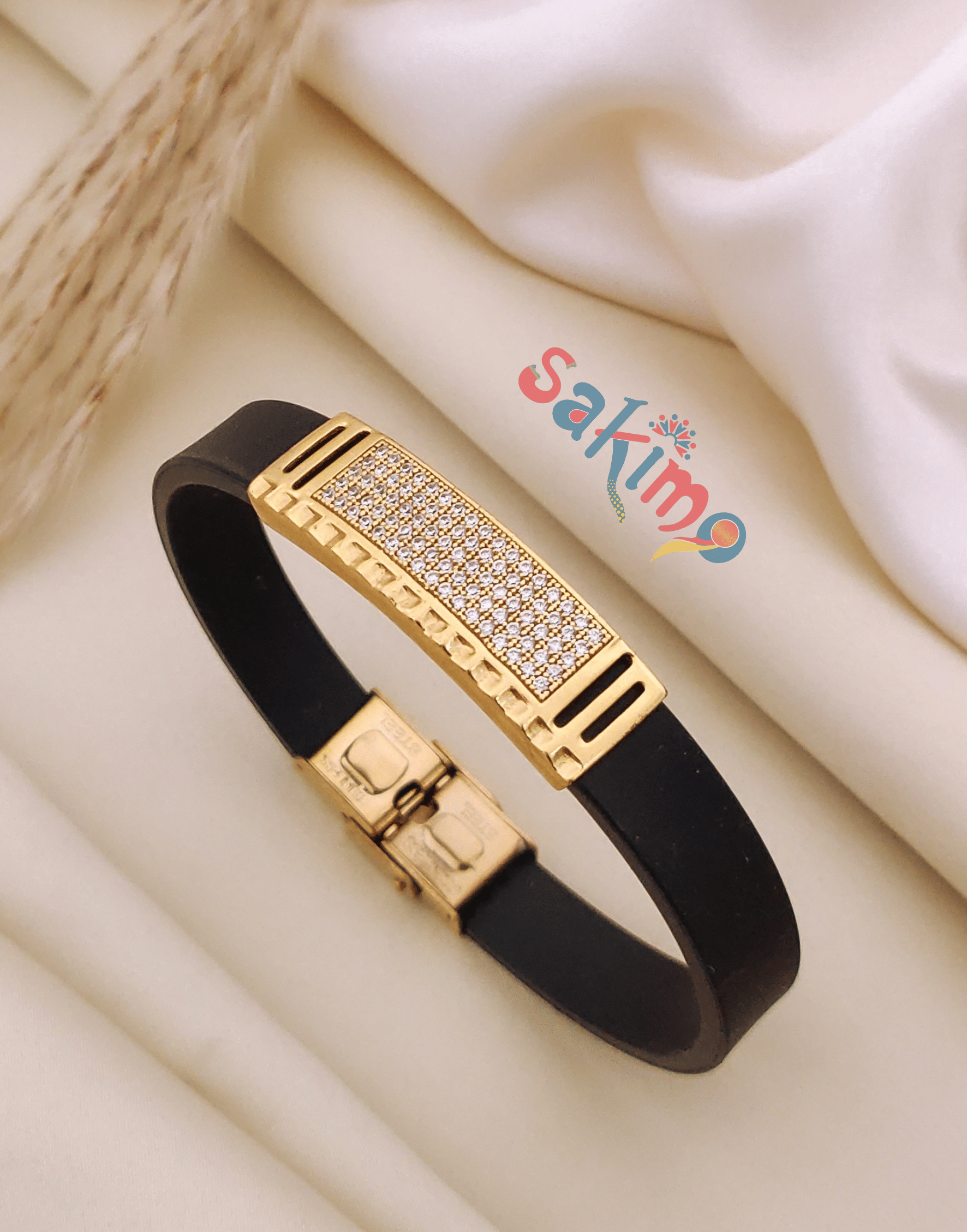 sakimo Black Bracelet ( Pack of 1 )     			sakimo Black Bracelet ( Pack of 1 )