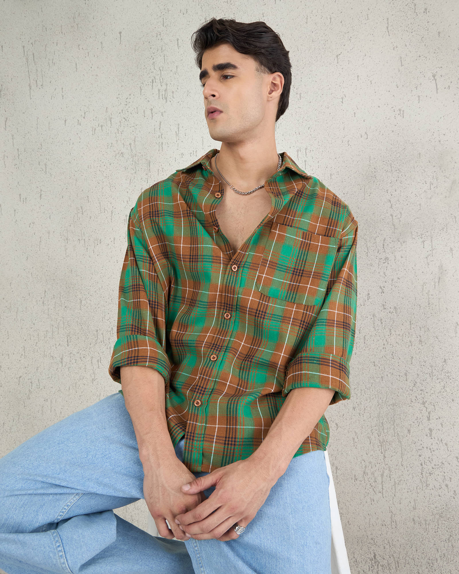 Chimpaaanzee Cotton Blend Oversized Fit Checks Full Sleeves Men's Casual Shirt - Brown ( Pack of 1 )     			Chimpaaanzee Cotton Blend Oversized Fit Checks Full Sleeves Men's Casual Shirt - Brown ( Pack of 1 )