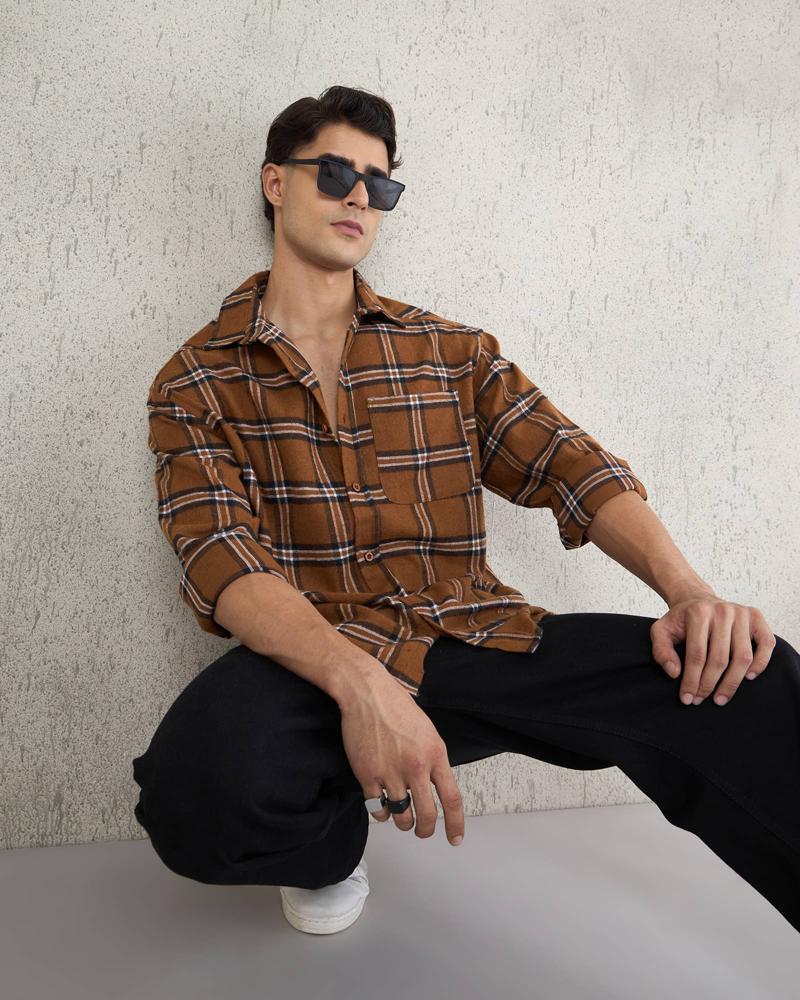 Chimpaaanzee Flannel Oversized Fit Checks Full Sleeves Men's Casual Shirt - Brown ( Pack of 1 ) Chimpaaanzee Flannel Oversized Fit Checks Full Sleeves Men's Casual Shirt - Brown ( Pack of 1 )