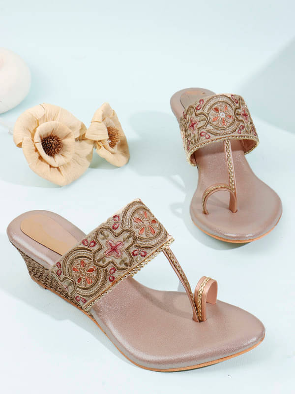 DIPYO Peach Women's Slip On Heels     			DIPYO Peach Women's Slip On Heels