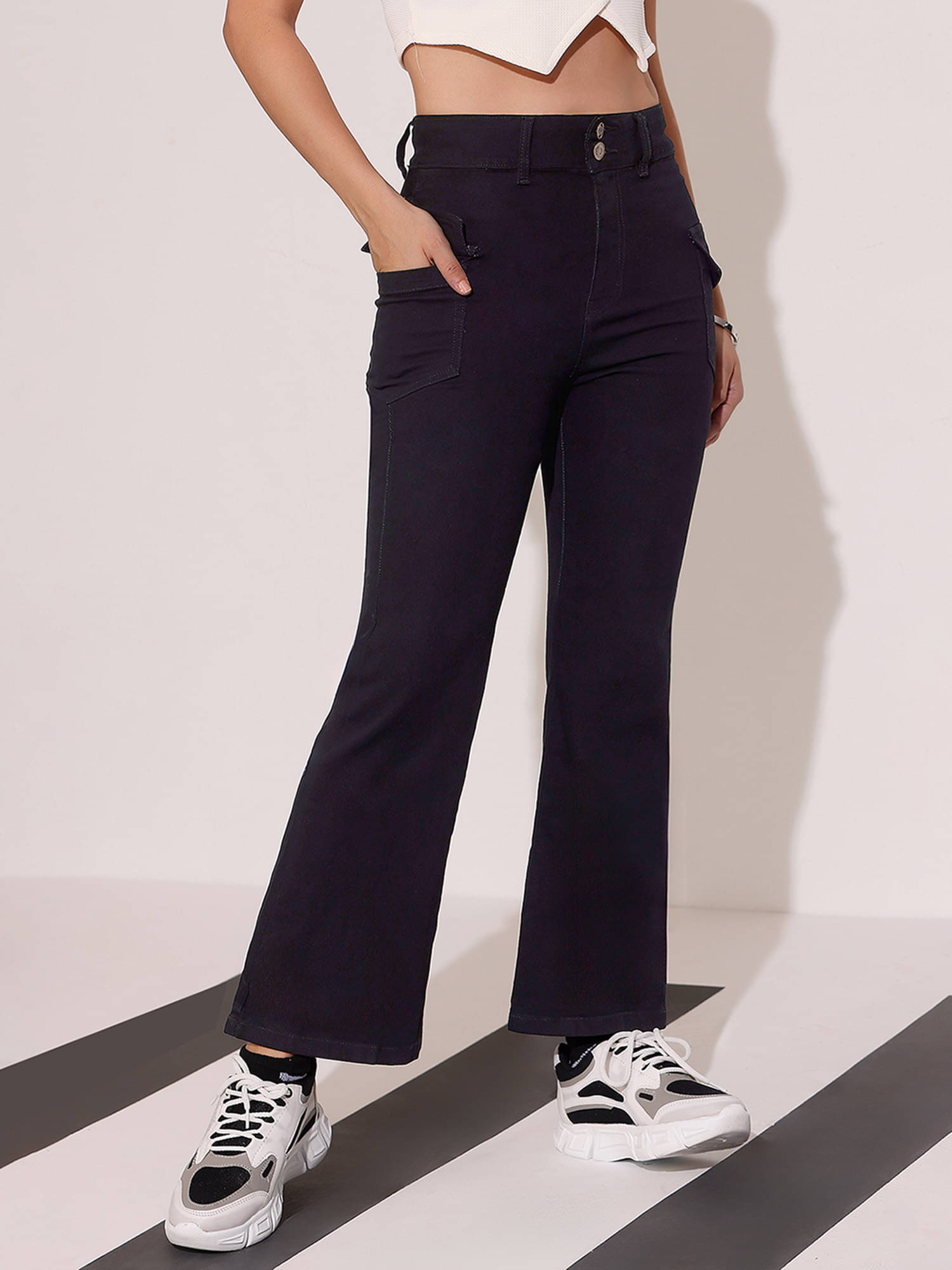     			Dolce Crudo Women's Bootcut High-Rise Jeans ( Black )