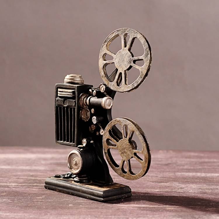 Gopalvilla Pack Of 1 Charming Mini Retro Vintage Movie Projector Gopalvilla Pack Of 1 Charming Mini Retro Vintage Movie Projector