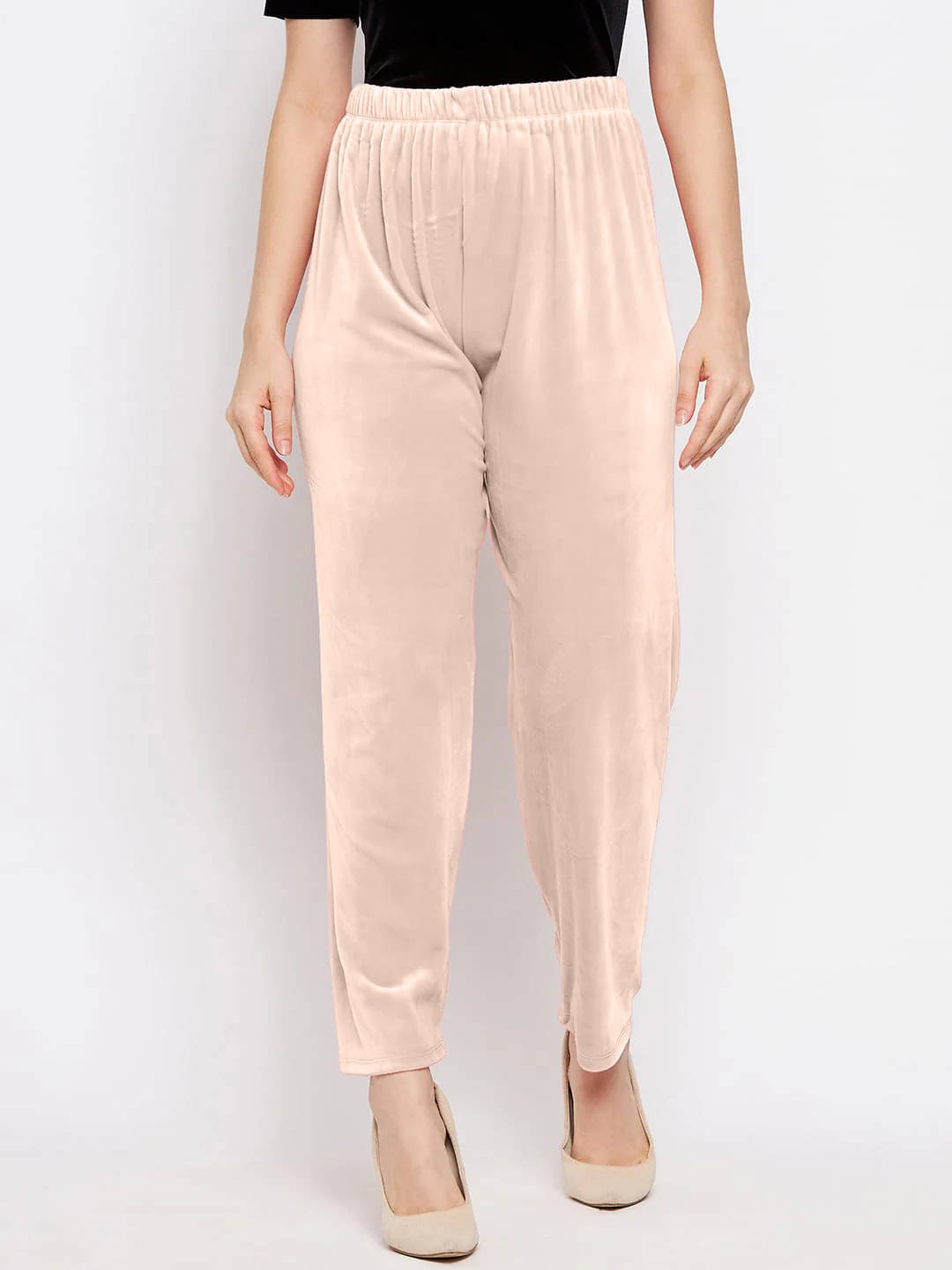    			MISS MEBINO Velvet Solid Women Pyjama ( Beige )