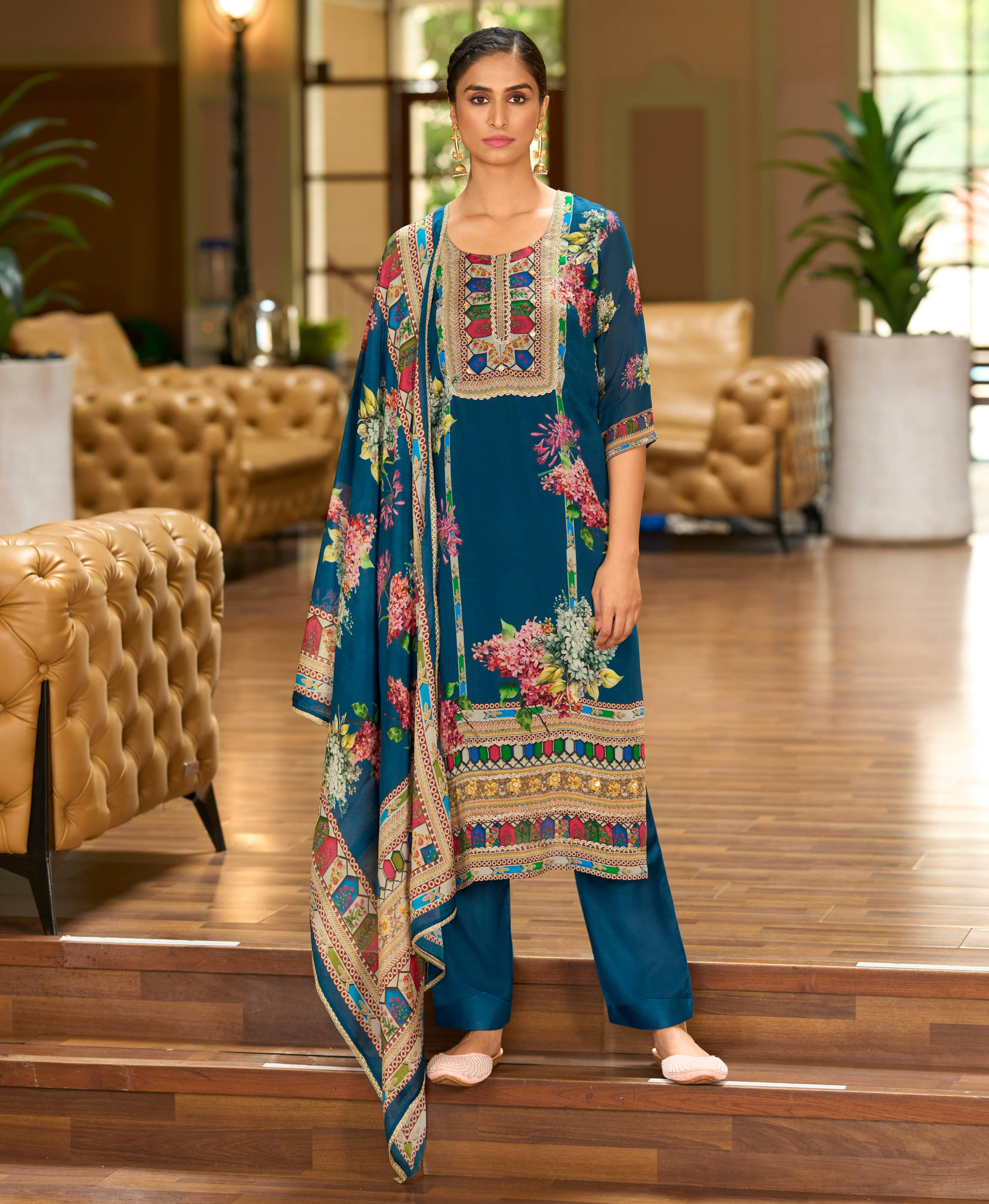 MOJILAA Women Chiffon Printed Straight Kurti With Pants ( Teal ) MOJILAA Women Chiffon Printed Straight Kurti With Pants ( Teal )