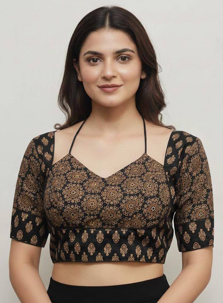 Bigbest Feb Cotton Readymade with Pad Halter Neck Women's Blouse ( Black ) Bigbest Feb Cotton Readymade with Pad Halter Neck Women's Blouse ( Black )