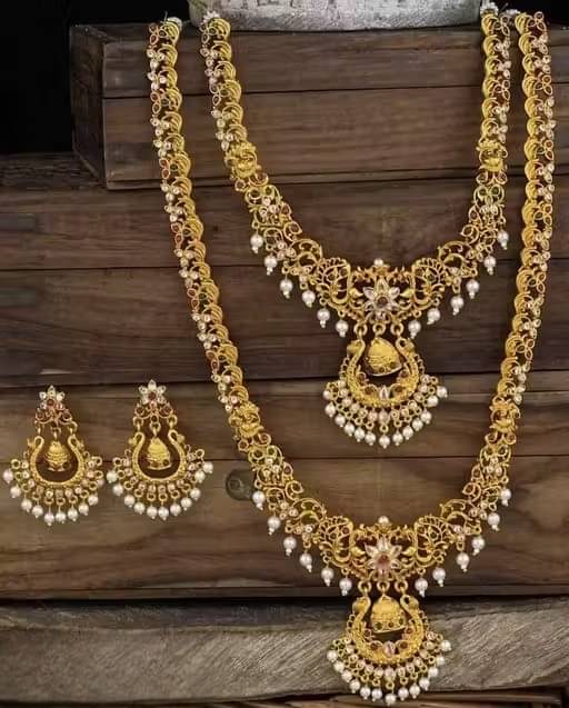     			Bl Multicolor Alloy Necklace Set ( Pack of 1 )
