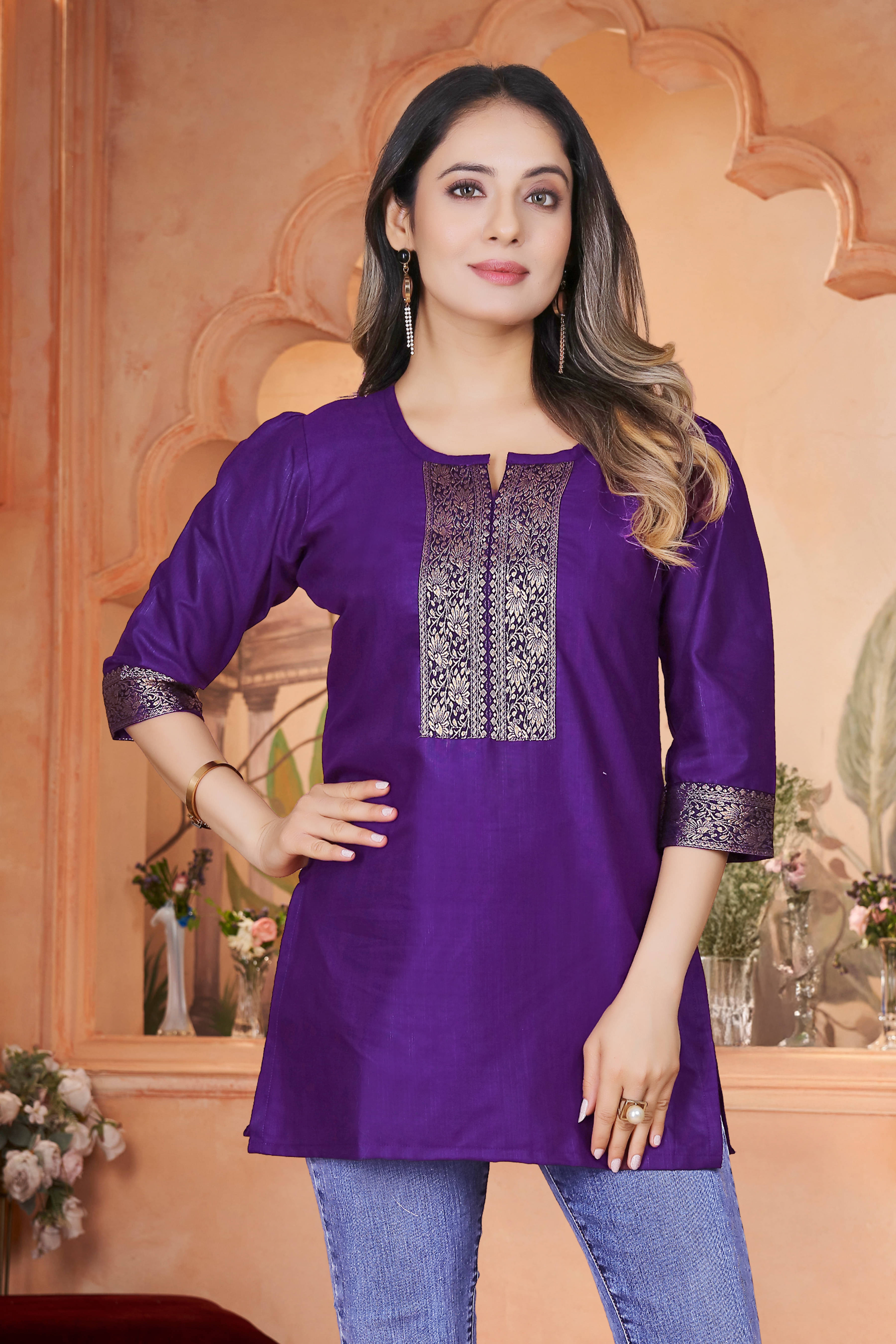     			DHANSHREE TEX Women Viscose Rayon Solid A-line Kurti ( Lavender )