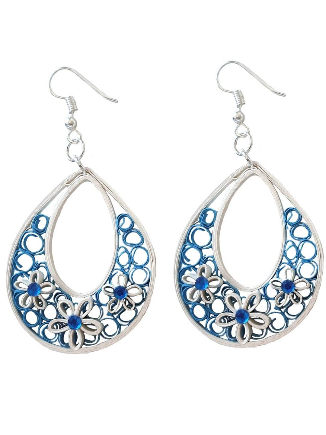     			Designer's Collection Blue Drop Earrings ( Pack of 1 )