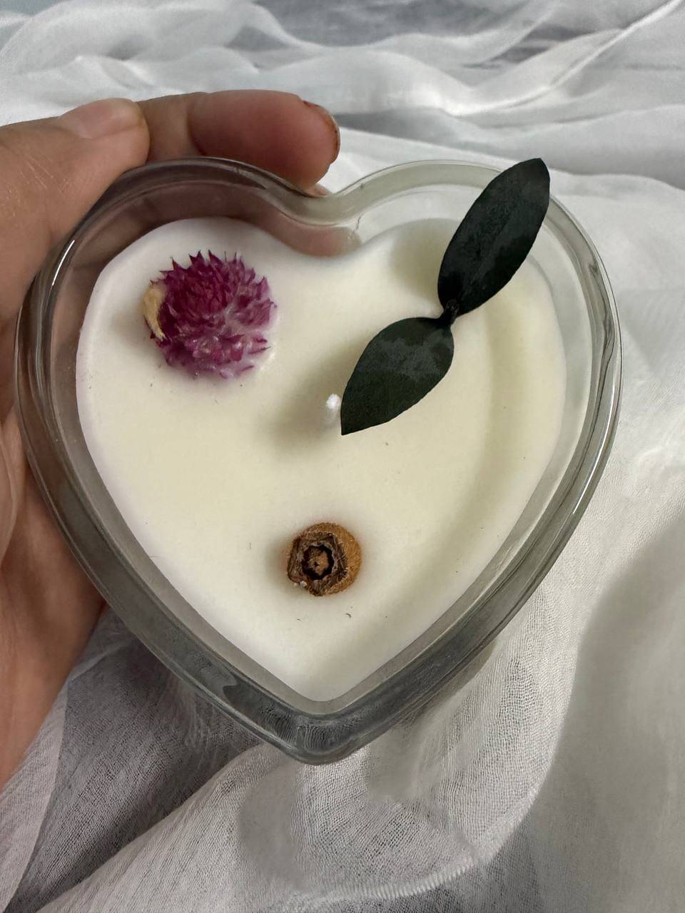     			Divine.glow365 White Ocean Breeze Jar Candle 2.5 cm ( Pack of 1 )