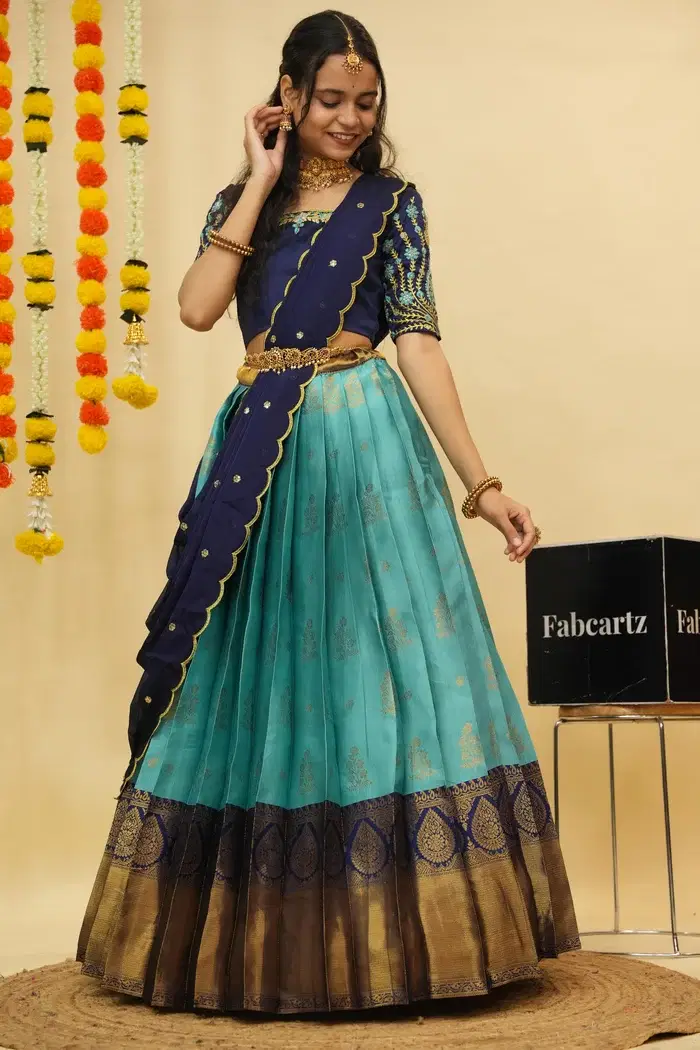     			Fabcartz Women Jacquard Flared Semi Stitched Lehenga Choli ( Blue )