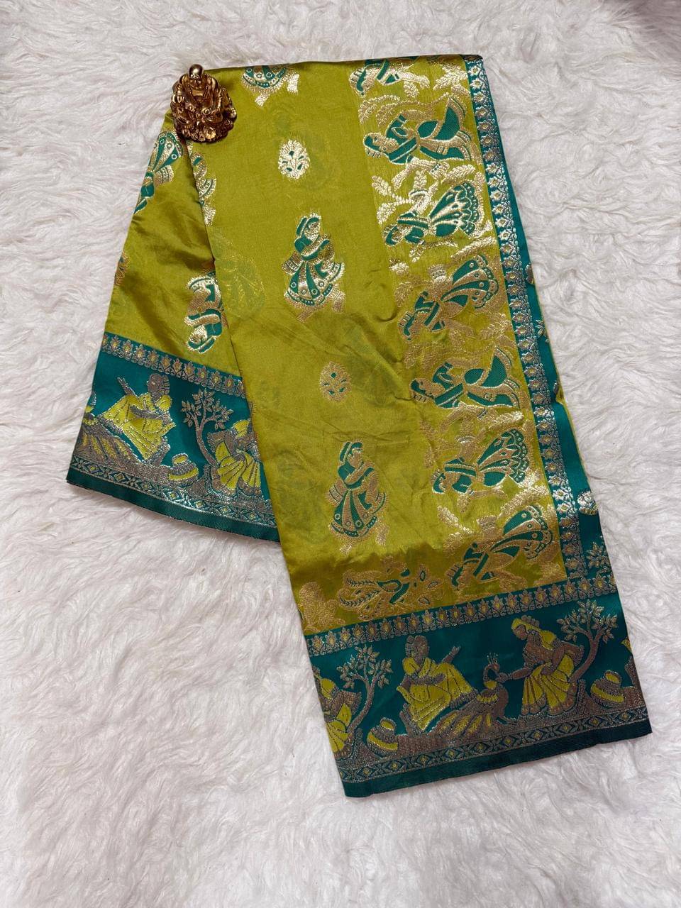 Indesa Art Silk Solid Baluchari Saree With Unstitched Blouse Piece ( Light Green )     			Indesa Art Silk Solid Baluchari Saree With Unstitched Blouse Piece ( Light Green )