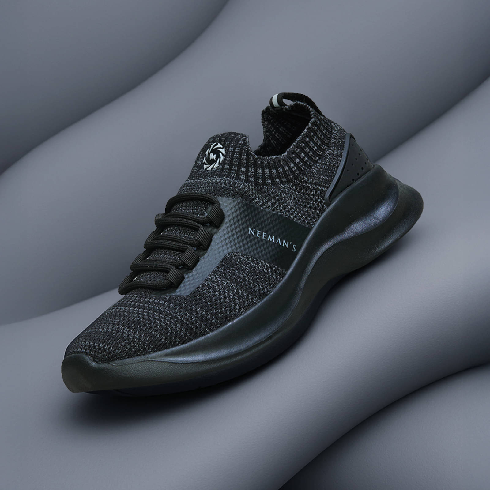     			Neemans Black Men's Sneakers