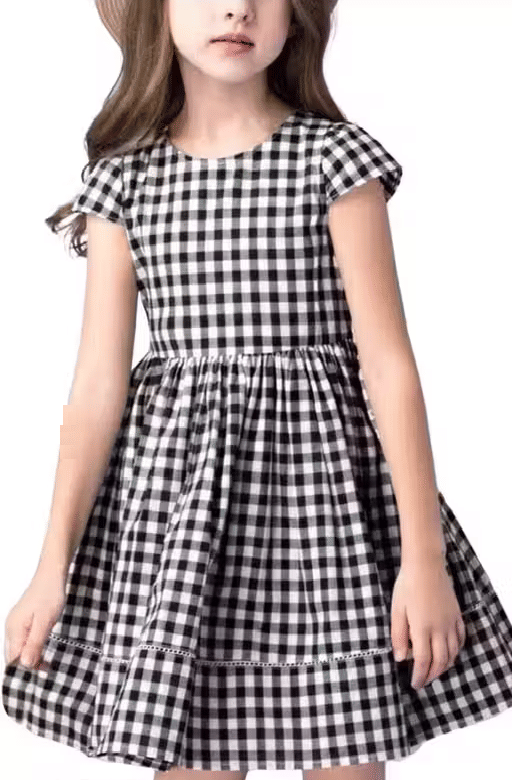     			STYLEART E-COMMERCE PVT LTD Cotton Blend Frock For Baby Girls ( Pack of 1 , White & Black )