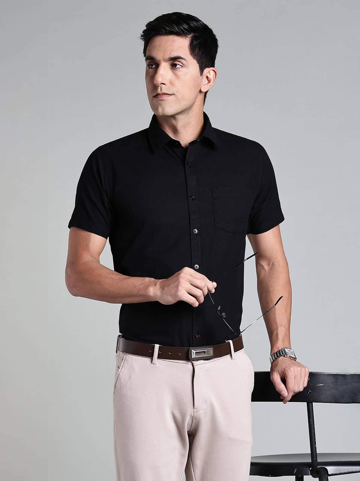 Southbay Linen Regular Fit Half Sleeves Men's Formal Shirt - Black ( Pack of 1 )     			Southbay Linen Regular Fit Half Sleeves Men's Formal Shirt - Black ( Pack of 1 )