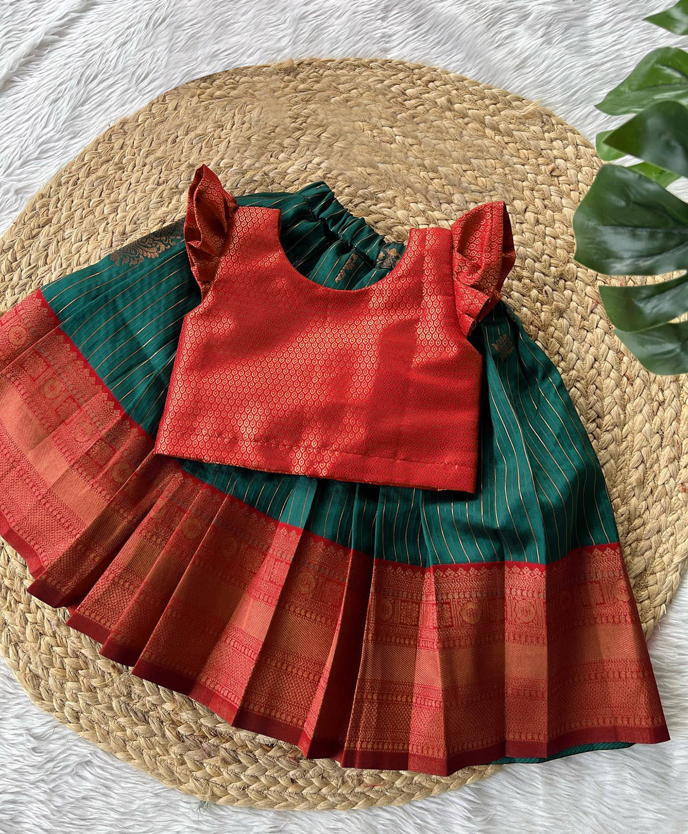 kedar fab Jacquard Lehenga Choli Set For Girls ( Pack of 1 , Dark Green ) kedar fab Jacquard Lehenga Choli Set For Girls ( Pack of 1 , Dark Green )