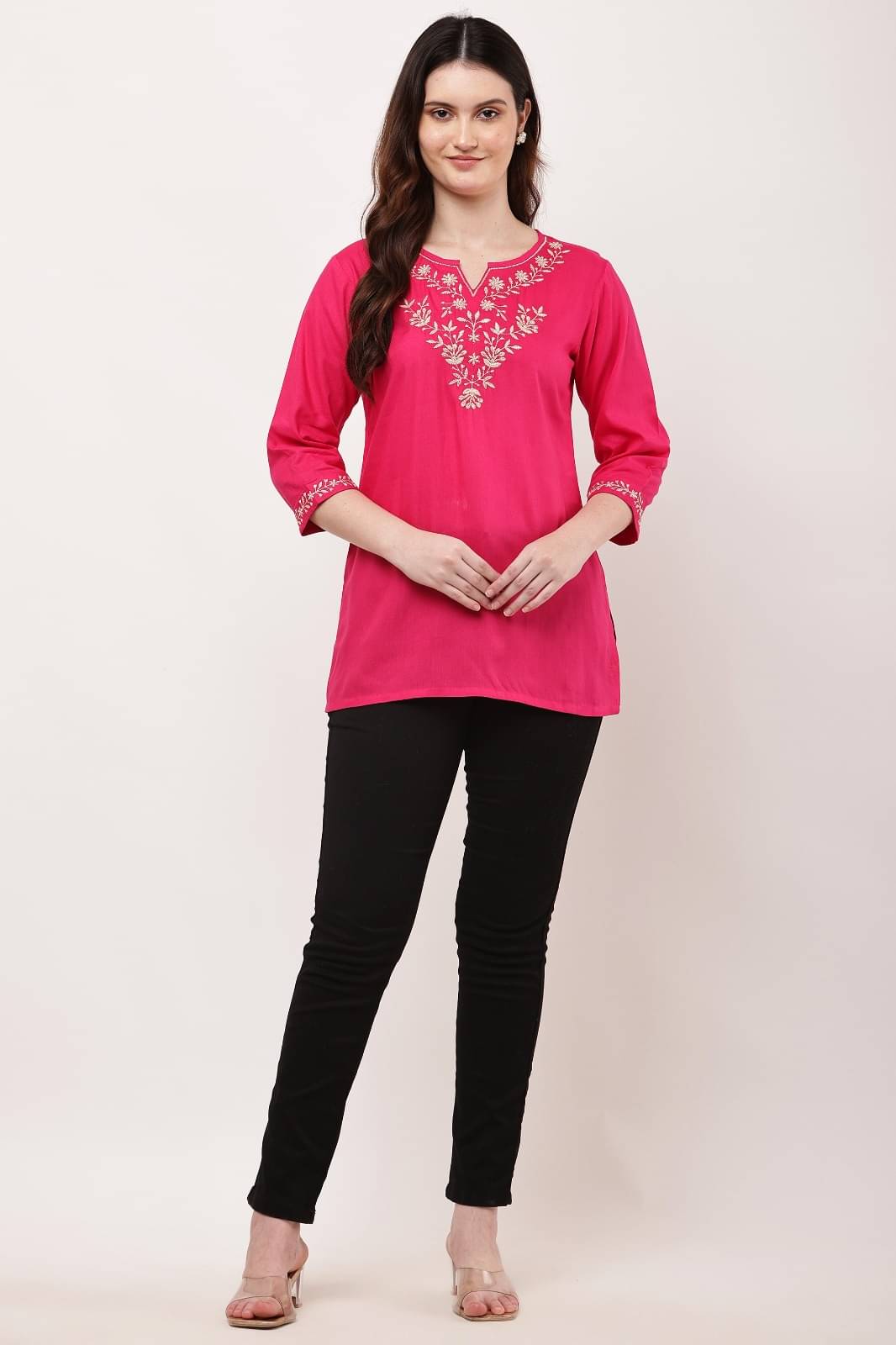 Generic Women Cotton Applique A-line Kurti ( Rust ) Generic Women Cotton Applique A-line Kurti ( Rust )