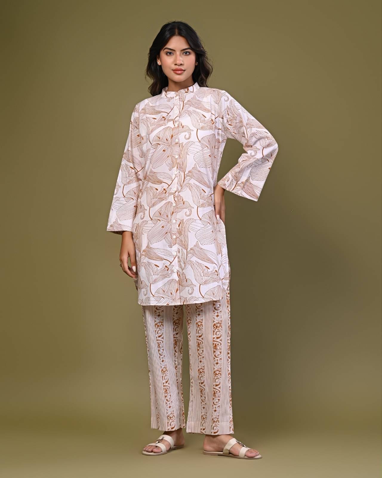     			SEREN MILANO Women Printed Tunic With Trousers Co-Ord Set ( Beige )