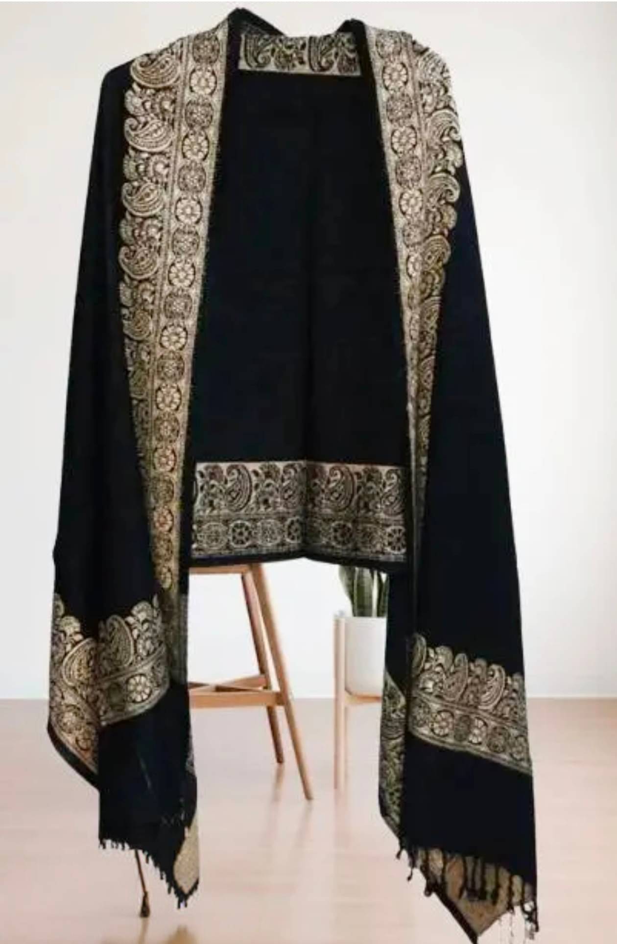 Desttronne Black Self Design Shawl - ( Pack of 1 ) Desttronne Black Self Design Shawl - ( Pack of 1 )