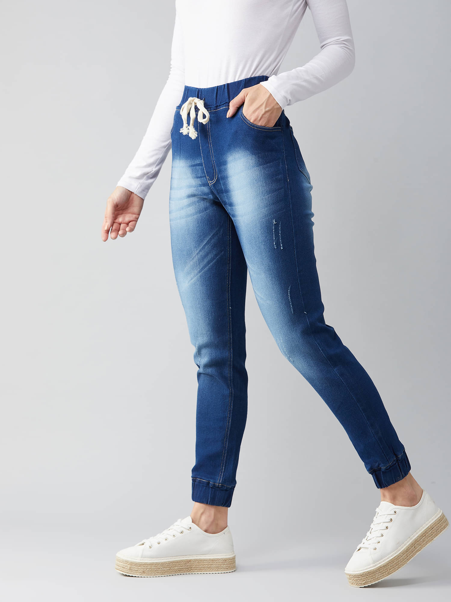     			Dolce Crudo Women's Relaxed Fit Mid-Rise Jeans ( Navy Blue )