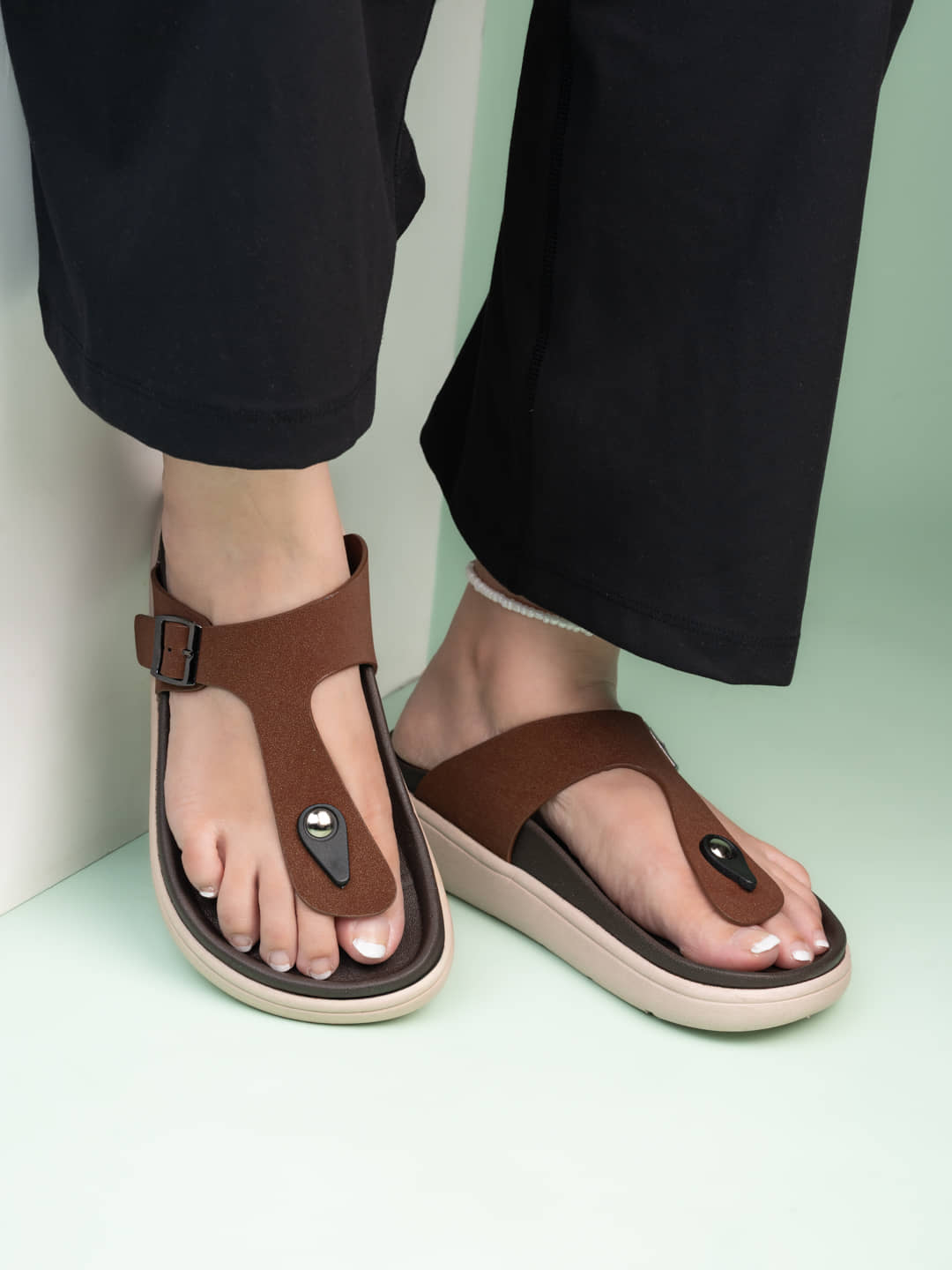 Fentacia Brown Women's Flats