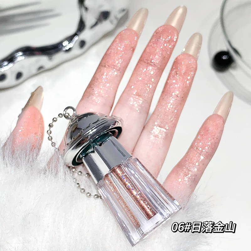     			GEGE BEAR Gold Shimmer Liquid Eye Shadow 30