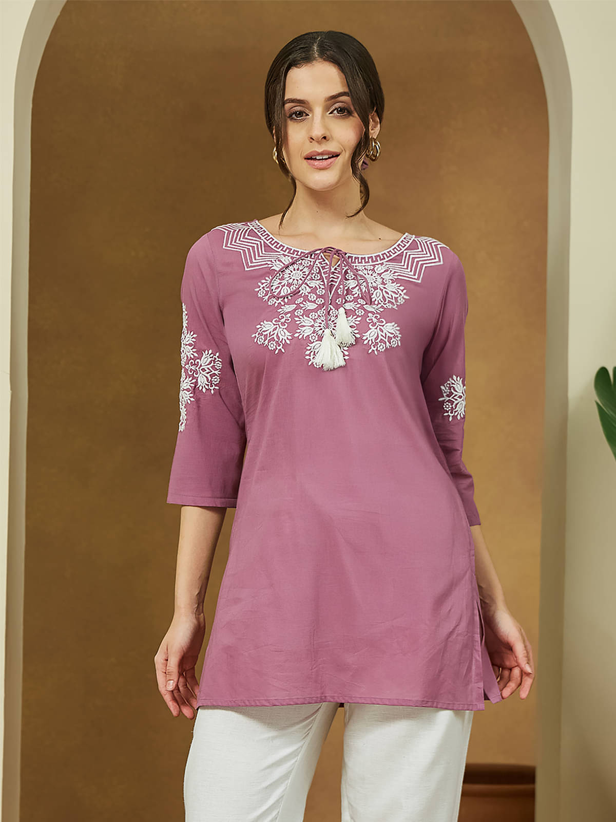     			Janasya Women Cotton Embroidered Straight Kurti ( Purple )