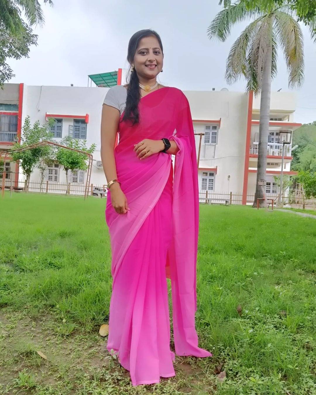 Kashvi Sarees Georgette Striped Ilkal Saree With Unstitched Blouse Piece ( Pink )     			Kashvi Sarees Georgette Striped Ilkal Saree With Unstitched Blouse Piece ( Pink )