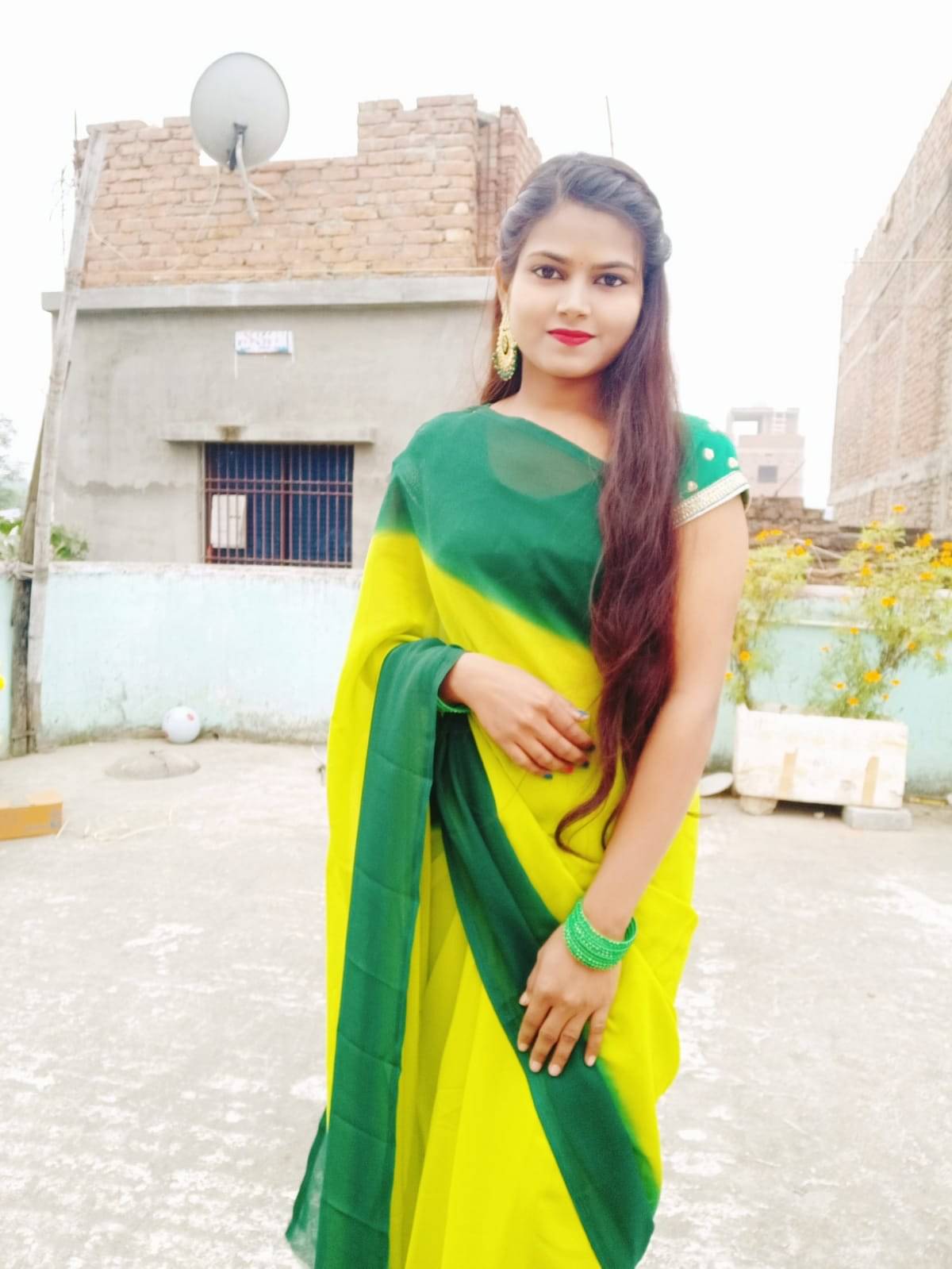 Kashvi Sarees Georgette Striped Ilkal Saree With Unstitched Blouse Piece ( Green ) Kashvi Sarees Georgette Striped Ilkal Saree With Unstitched Blouse Piece ( Green )