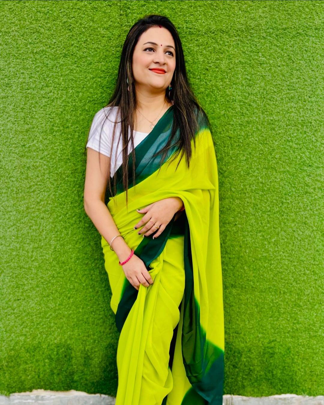 Kashvi Sarees Georgette Striped Ilkal Saree With Unstitched Blouse Piece ( Green ) Kashvi Sarees Georgette Striped Ilkal Saree With Unstitched Blouse Piece ( Green )